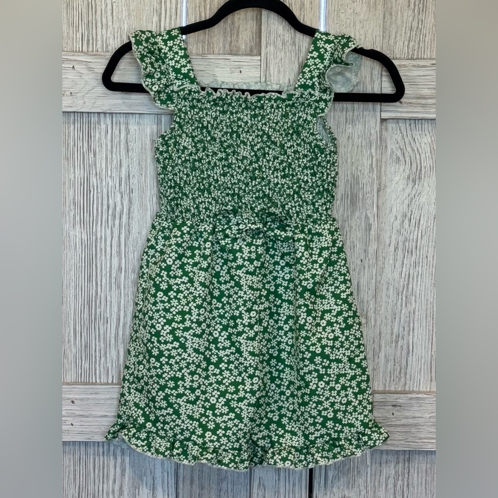 Unbranded Green Floral Romper for Little Girls Sz 7 (130)